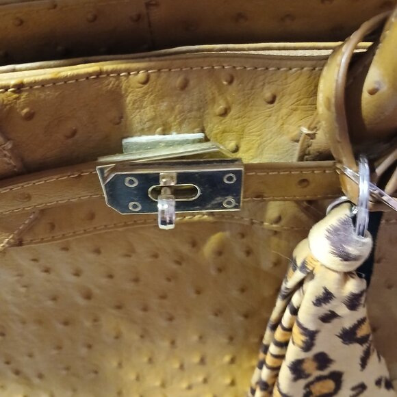 Stauer Women's Faux Ostrich Embossed Top Handle Purse Tan - Picture 5 of 15